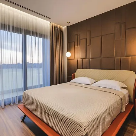 Hotel Butrinti & Saranda