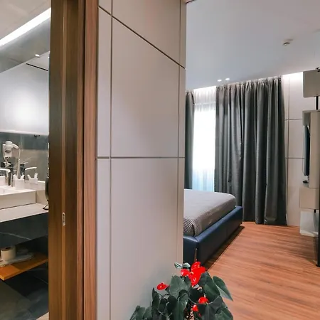 Hotel Butrinti & Saranda