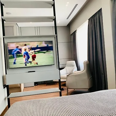 Hotel Butrinti &