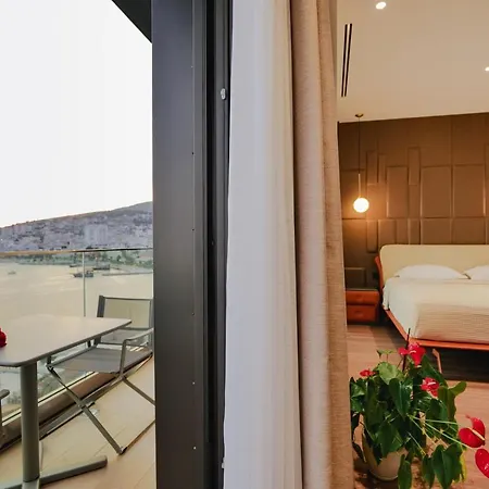 Otel Butrinti, Affiliated By Melia